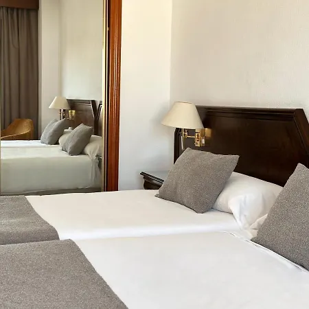 Turia Hotel 4*