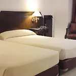 Otel Turia