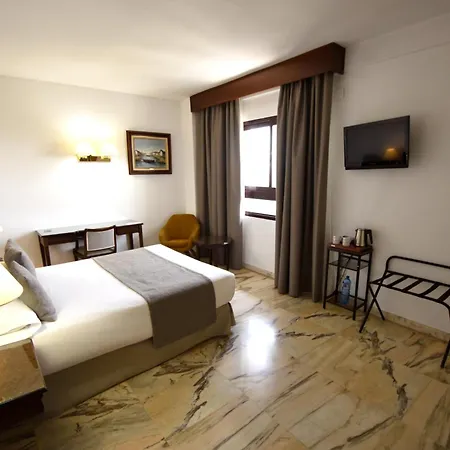 Turia Hotell