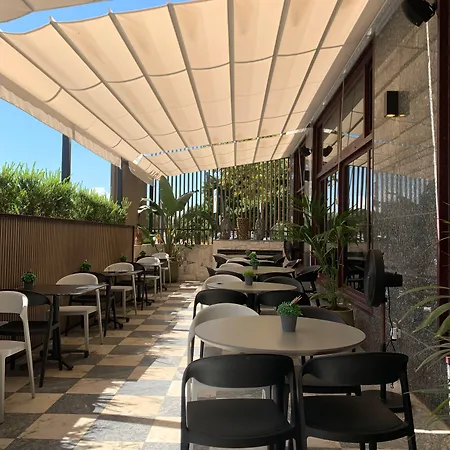 Ξενοδοχείο Turia 4*